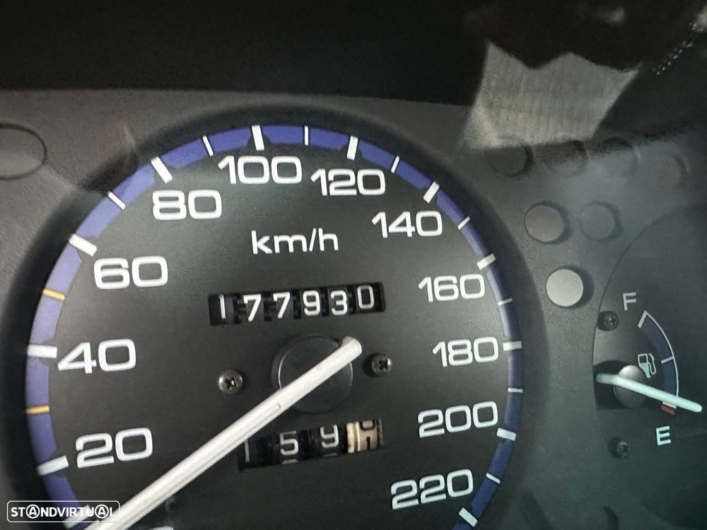 Honda Civic 1.4i S - 13