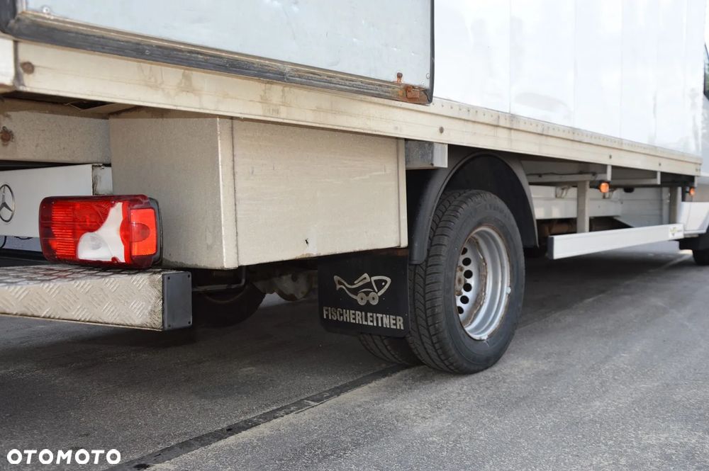 Mercedes-Benz SPRINTER 316 416 516 - 17