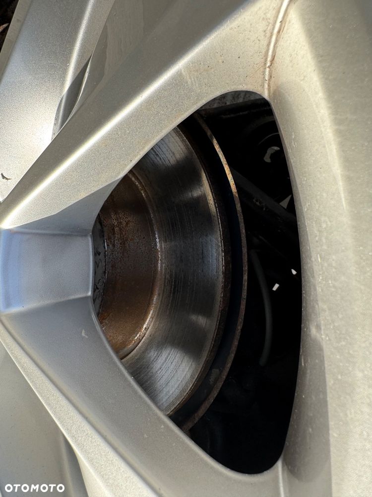 Skoda Karoq 2.0 TDI SCR 4x4 Sportline - 13