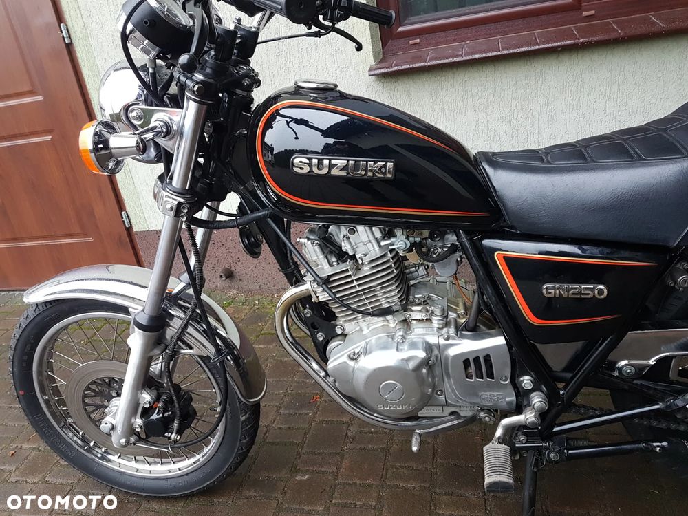Suzuki GN - 6