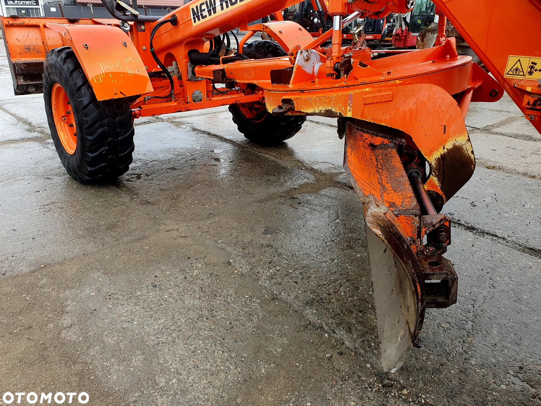 New Holland F106.6A - 8