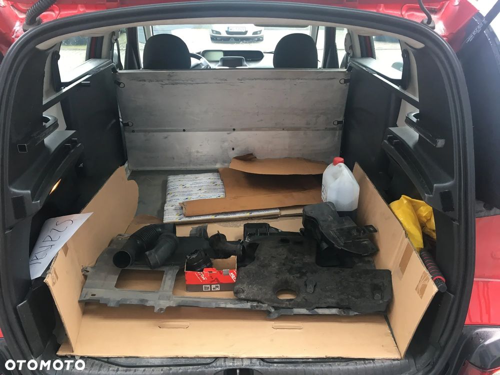 Citroën C3 Picasso 1.6 HDi Seduction - 6