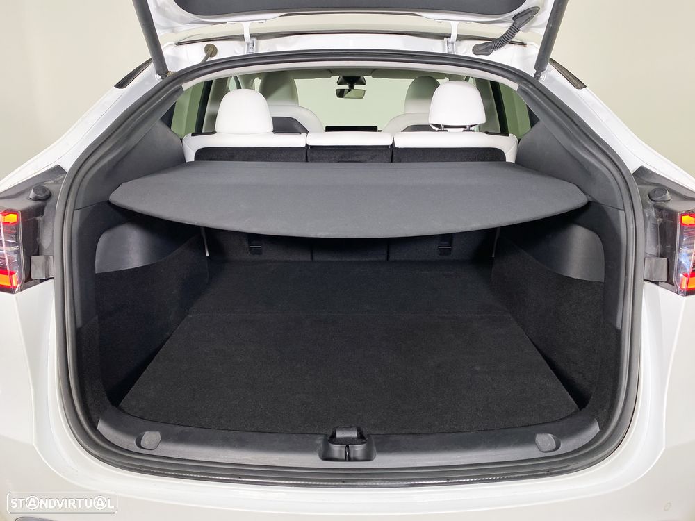 Tesla Model Y Long Range Tração Integral - 8