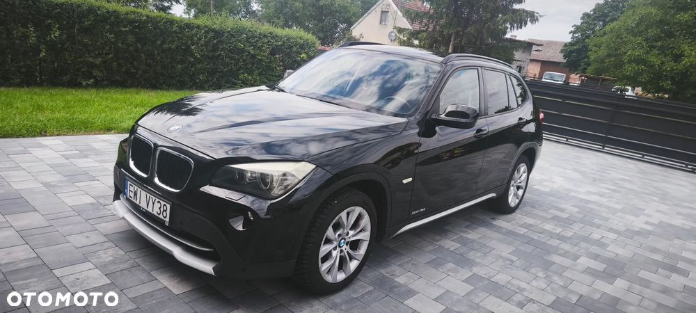 BMW X1 sDrive18d xLine - 1