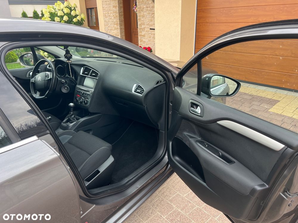 Citroën C4 BlueHDi 100 Stop&Start 86g Selection - 22