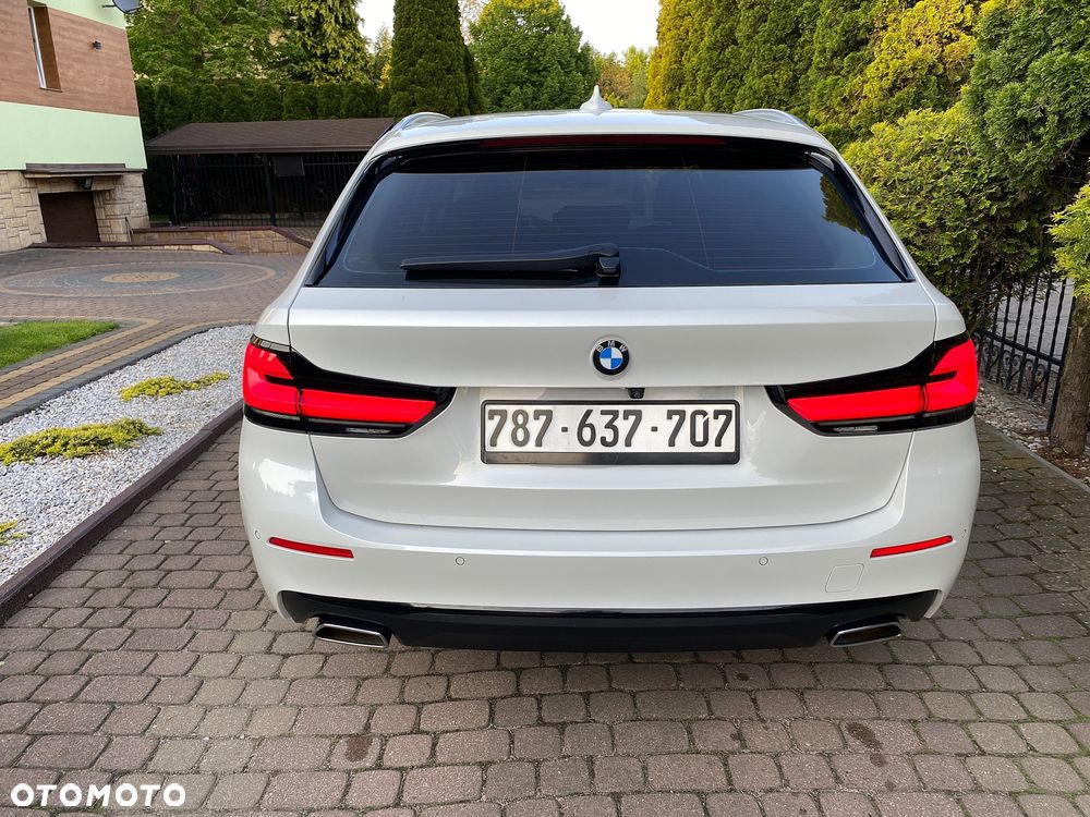 BMW Seria 5 520d Touring - 3