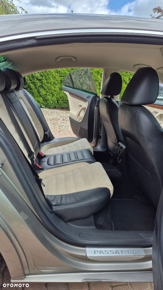 Volkswagen Passat CC - 15