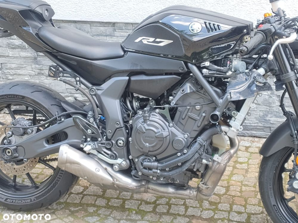 Yamaha R7 - 6