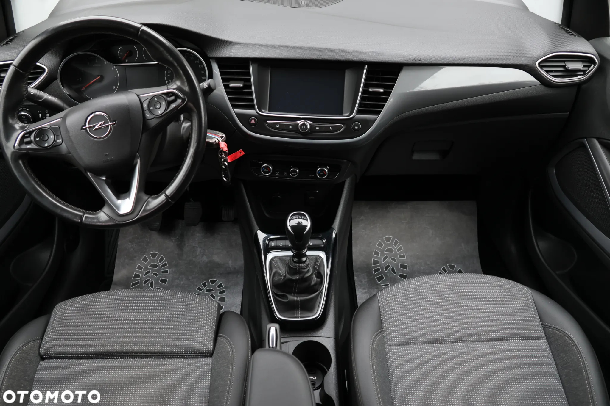 Opel Crossland X - 20