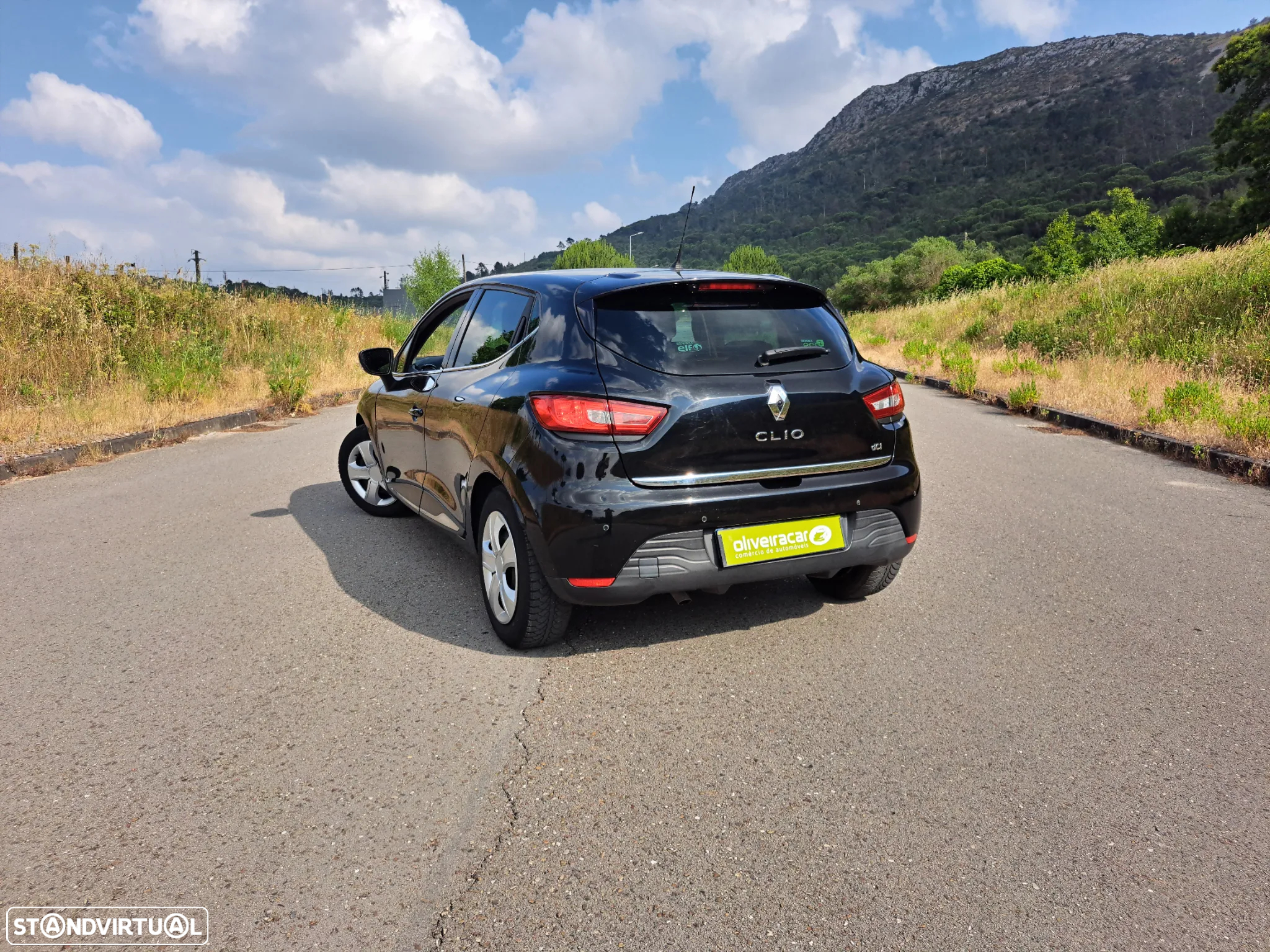 Renault Clio 1.5 dCi Luxe - 23