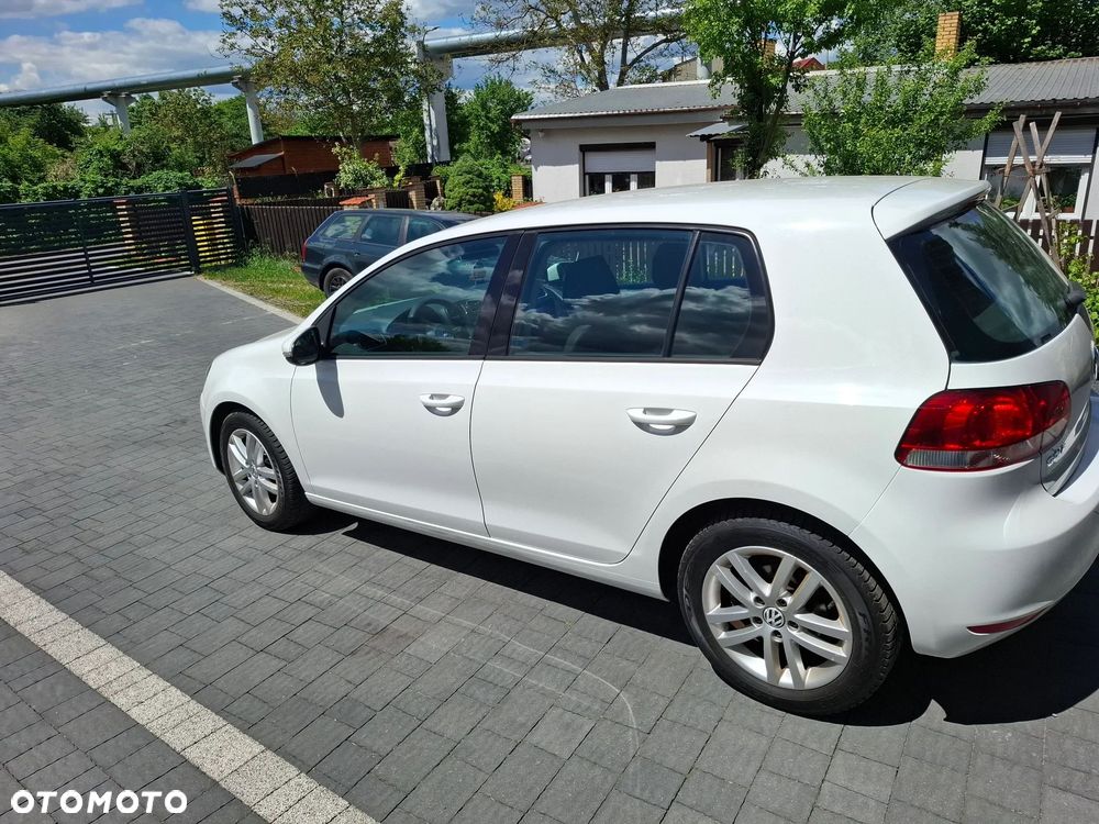 Volkswagen Golf 1.6 Trendline - 4
