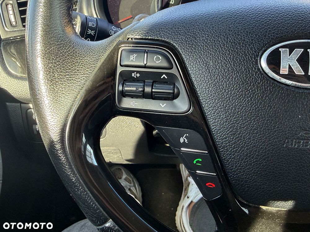 Kia Ceed 1.6 GDI DCT Vision - 28