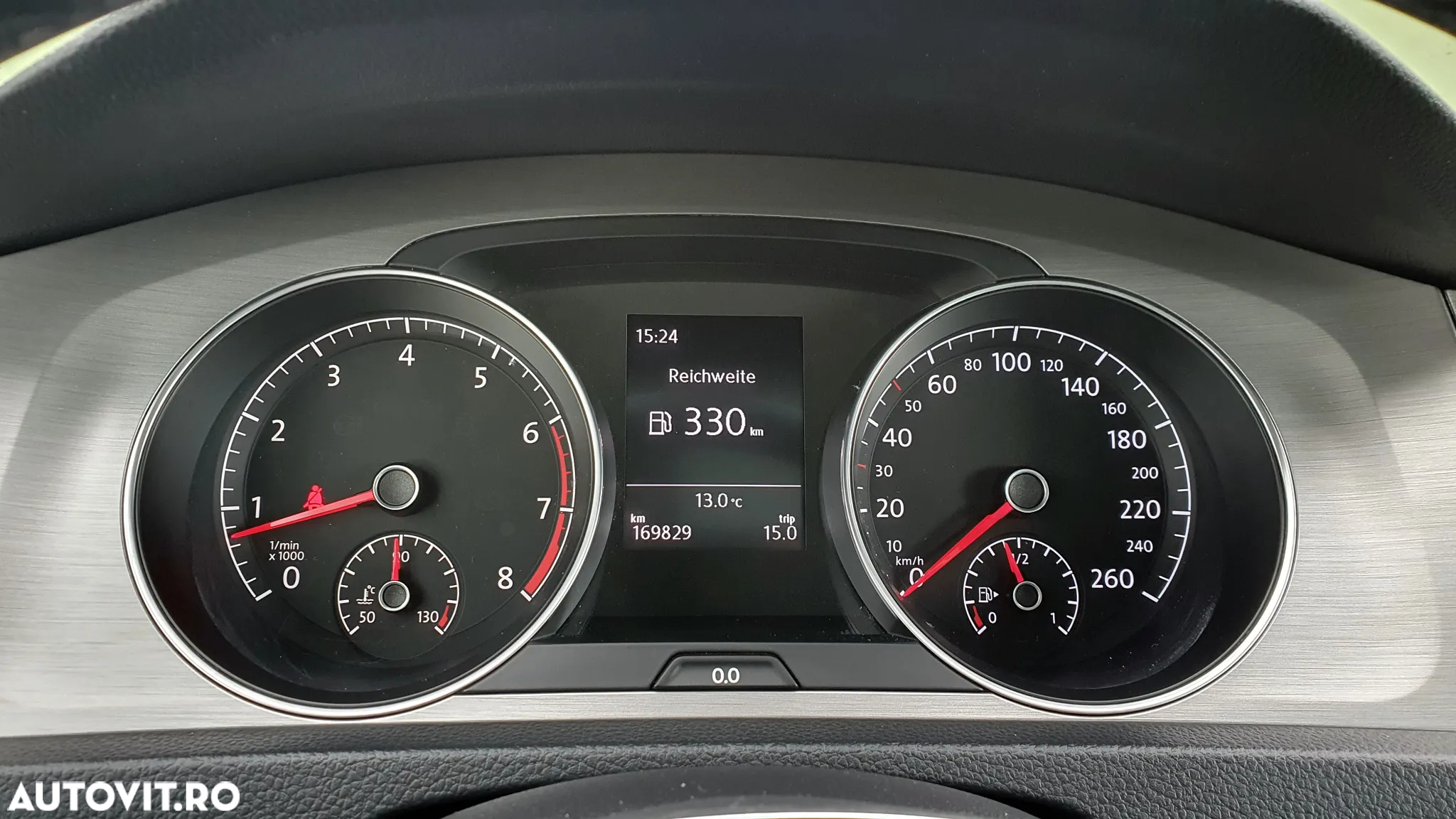 Volkswagen Golf 1.2 TSI BMT Comfortline - 20