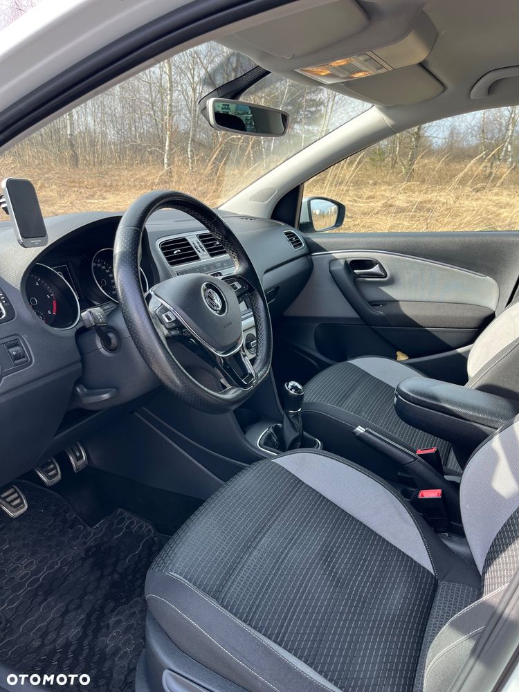 Volkswagen Polo Cross - 10