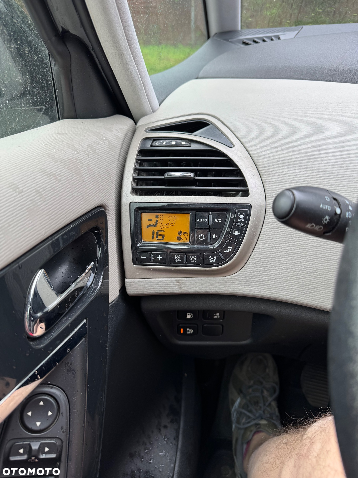 Citroën C4 Grand Picasso 2.0 HDi Exclusive - 9