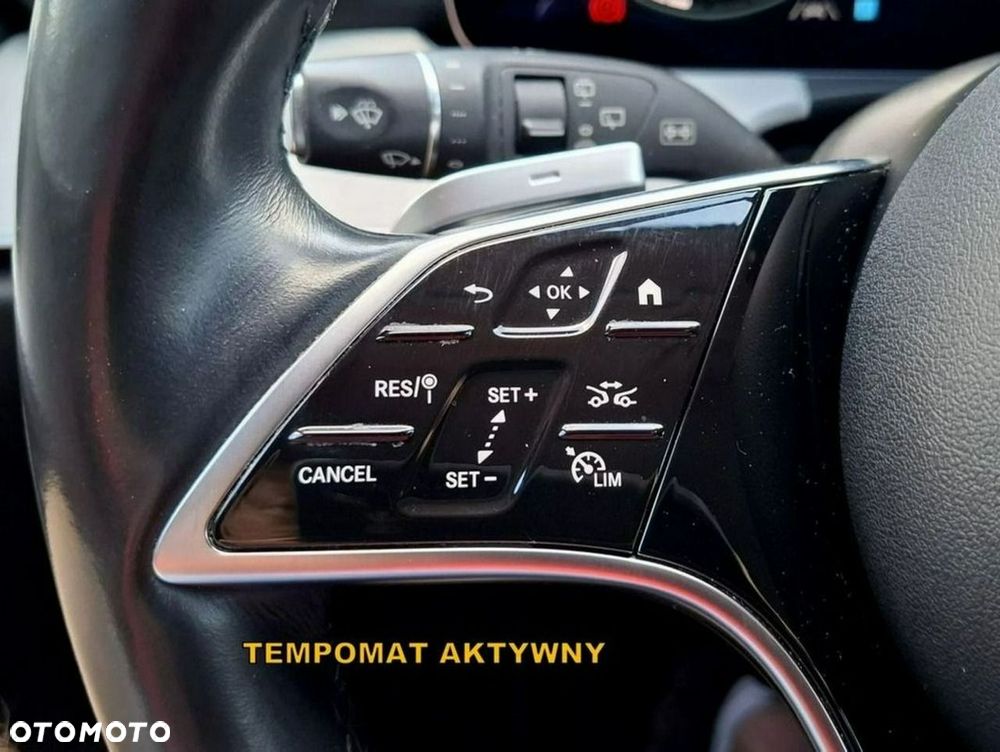 Mercedes-Benz Klasa E 300 de 9G-TRONIC - 24