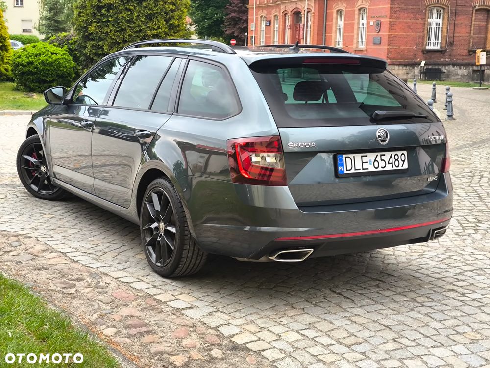 Skoda Octavia 2.0 TSI DSG RS 230 - 9