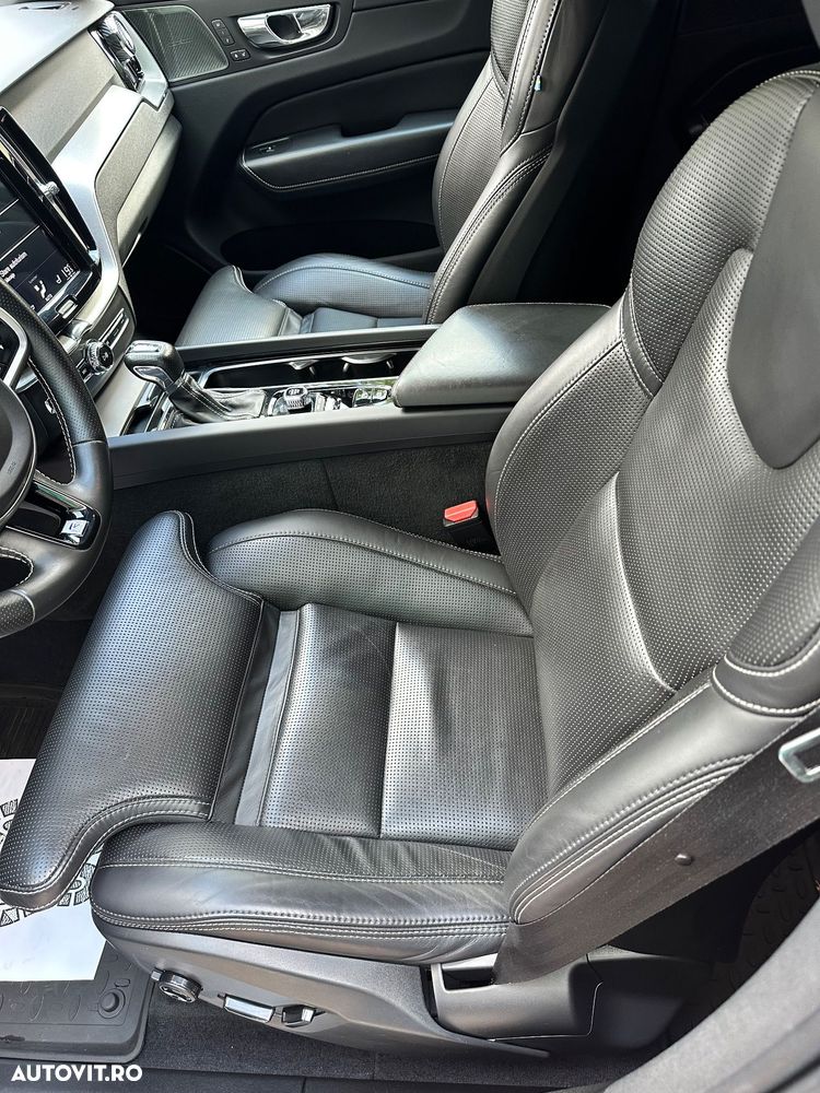 Volvo XC 60 D5 AWD R-Design - 8