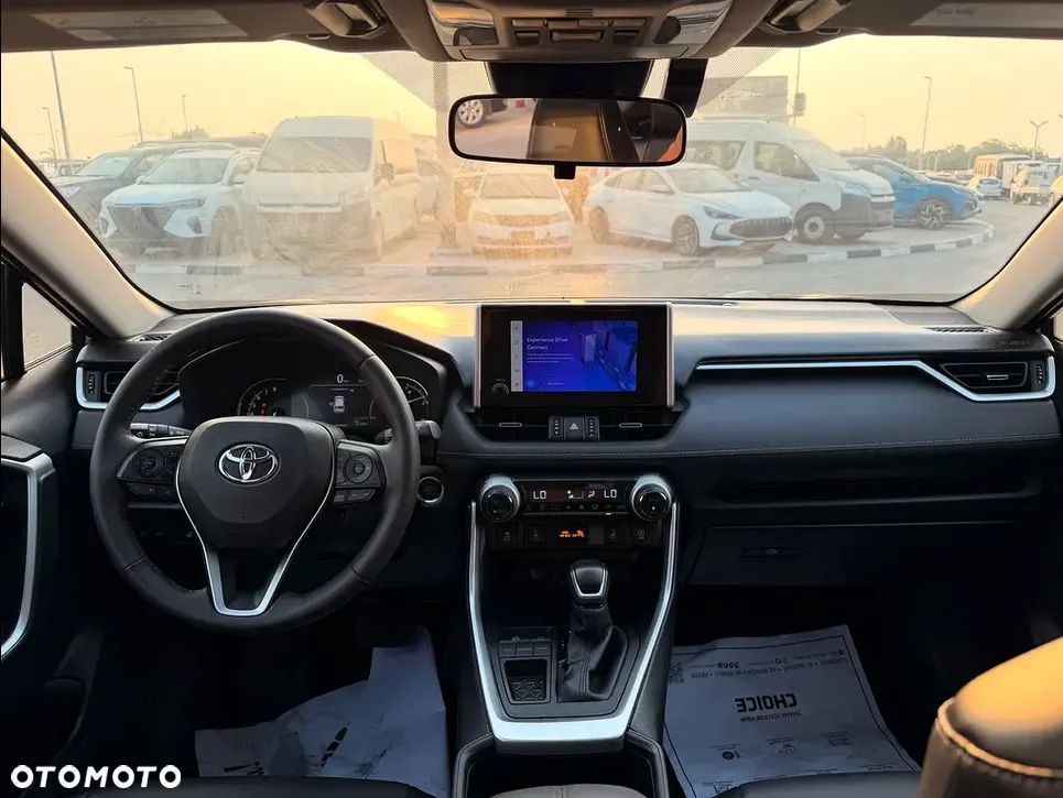 Toyota RAV4 - 5