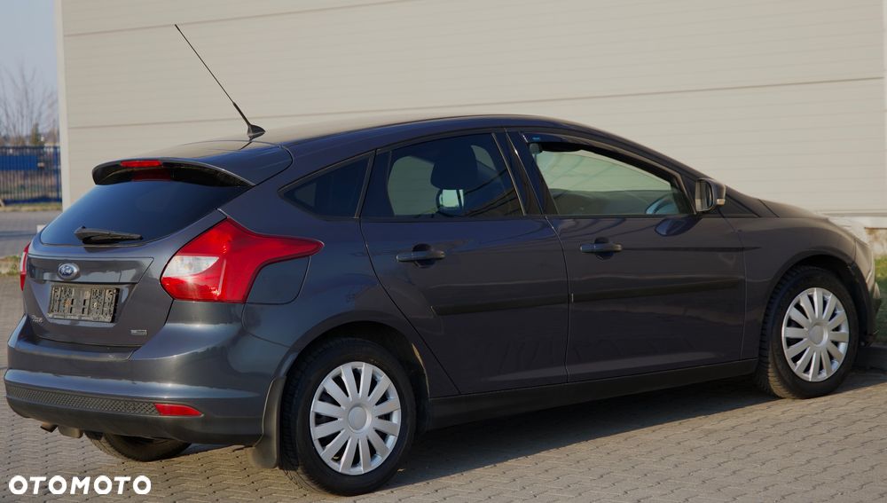 Ford Focus 1.0 EcoBoost Start-Stopp-System Ambiente - 23