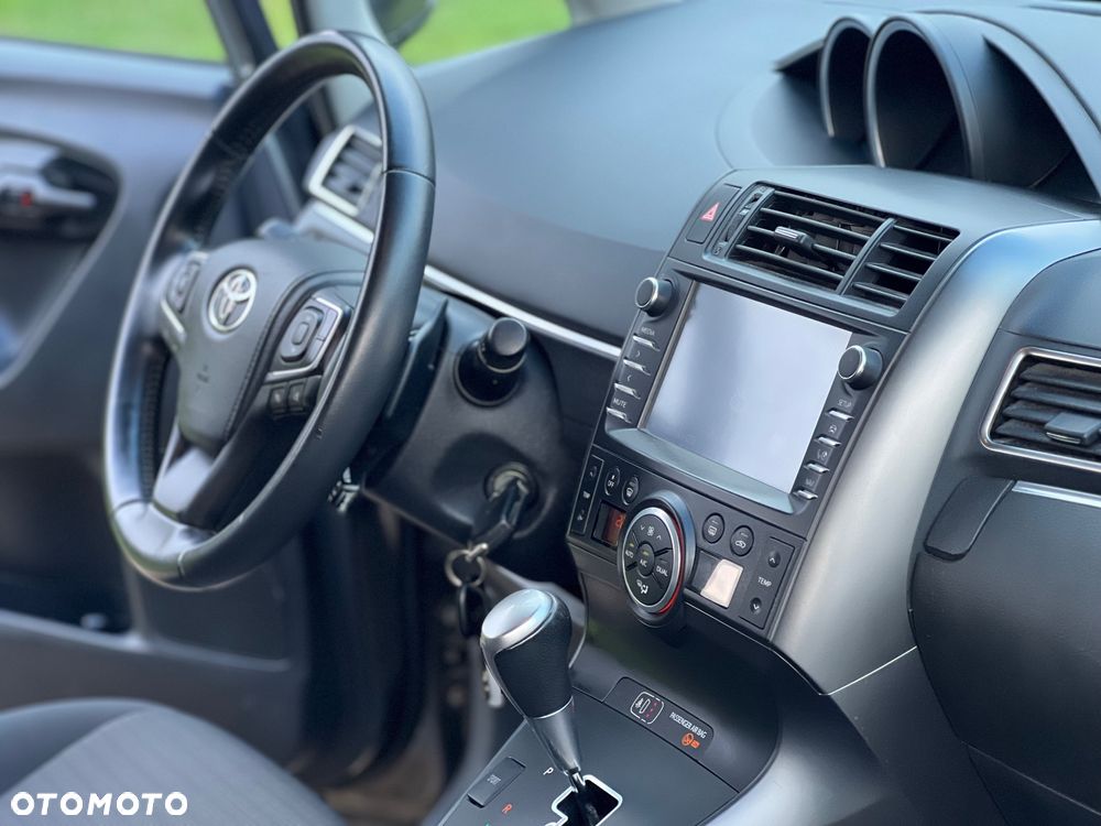 Toyota Verso 1.8 Premium EU5 MS - 7