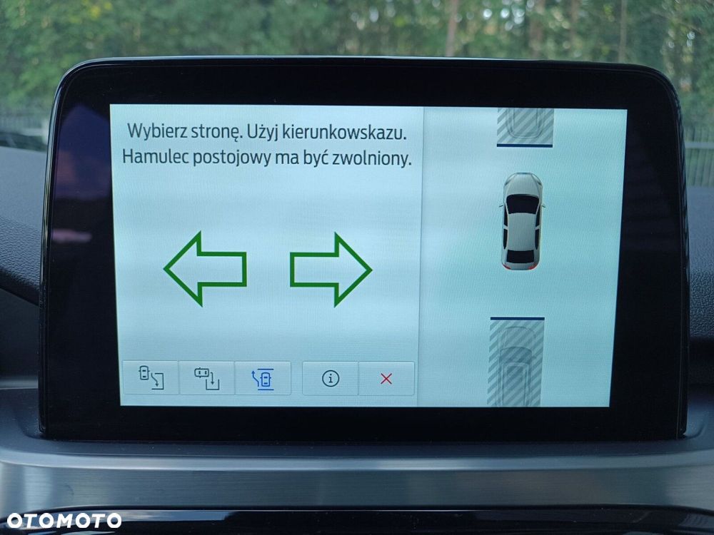 Ford Kuga 1.5 EcoBoost FWD Titanium - 23