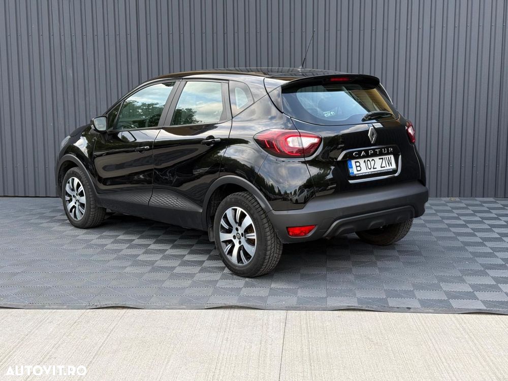 Renault Captur - 4