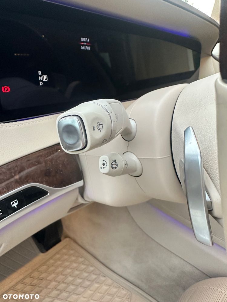 Mercedes-Benz Klasa S 560 4-Matic L 9G-TRONIC - 19