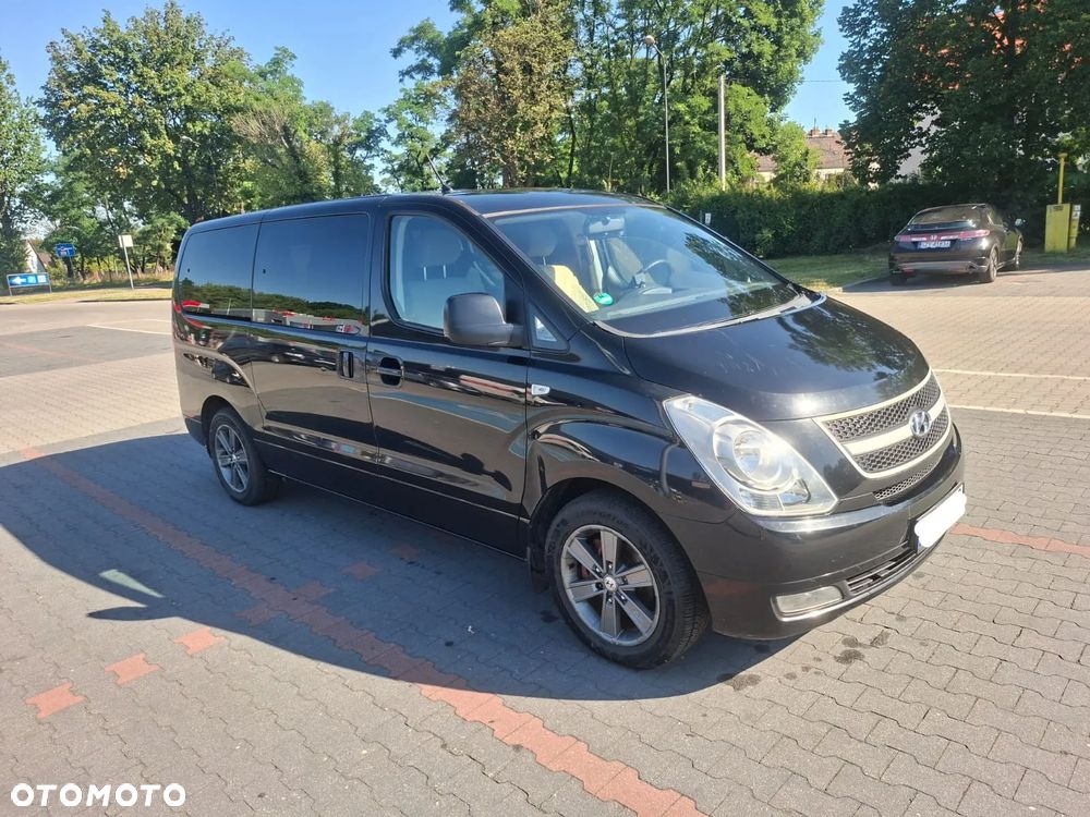 Hyundai H-1 - 3