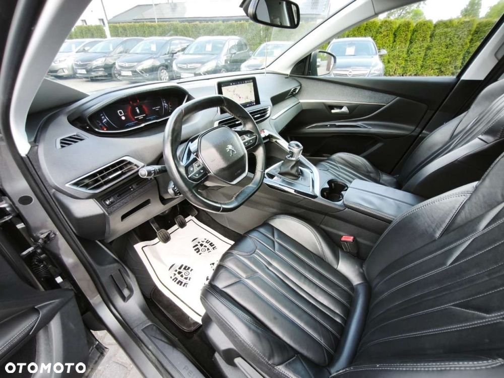 Peugeot 5008 - 7
