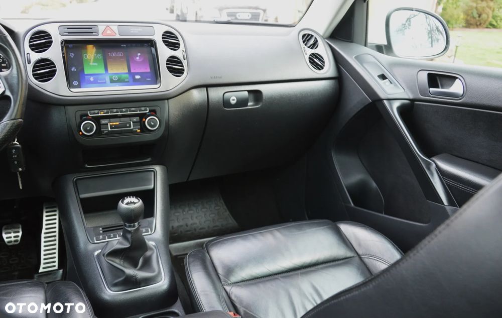 Volkswagen Tiguan - 25