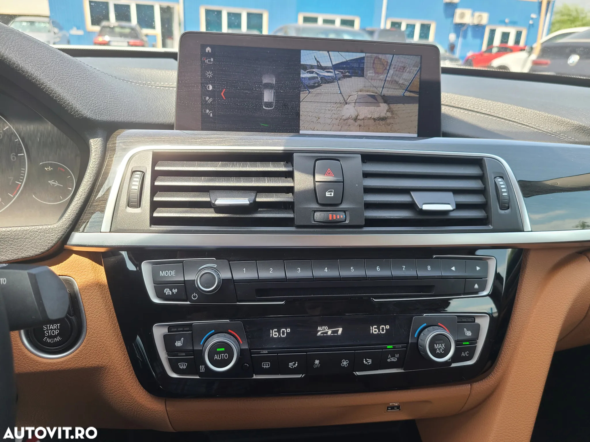 BMW Seria 3 320i GT xDrive AT - 31