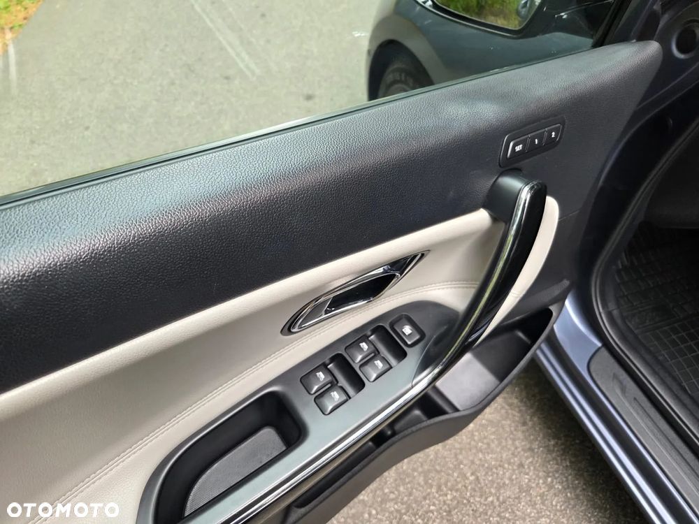 Kia Ceed 1.6 GDI SW DCT Platinum Edition - 20