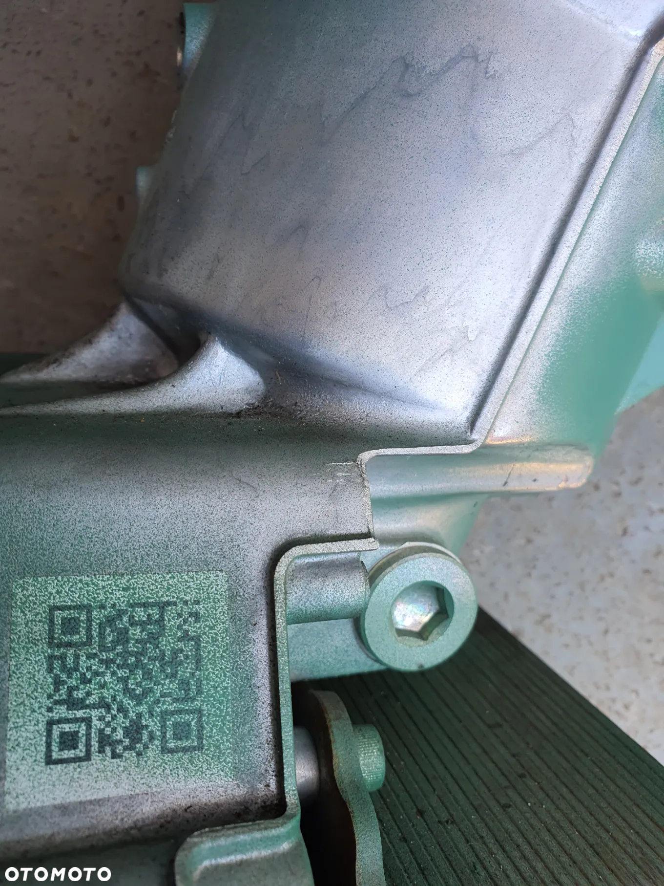 Obudowa, podstawa filtra oleju z chłodnicą Volvo FL, Renault Gama D - 5