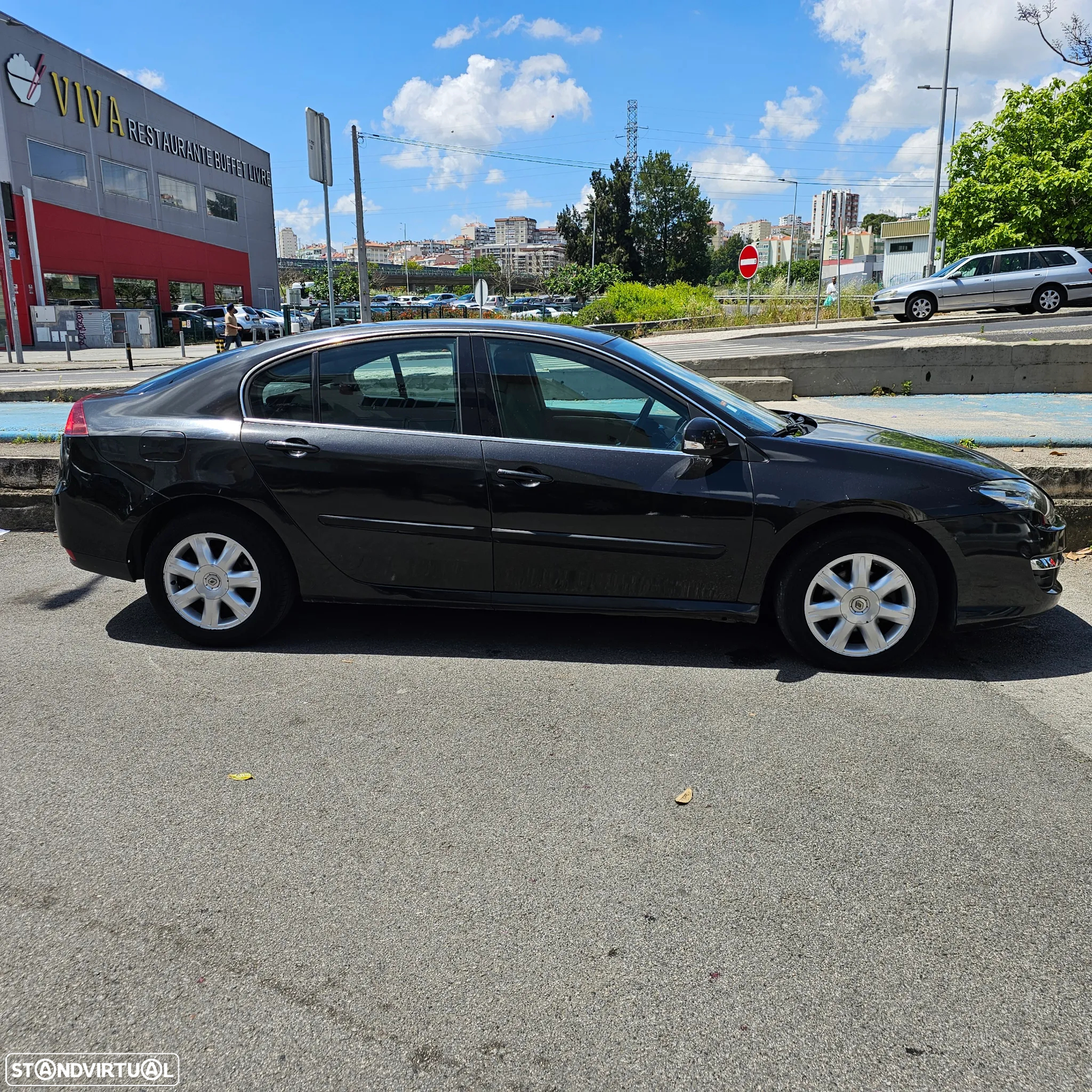 Renault Laguna 1.5 dCi Black Line - 9