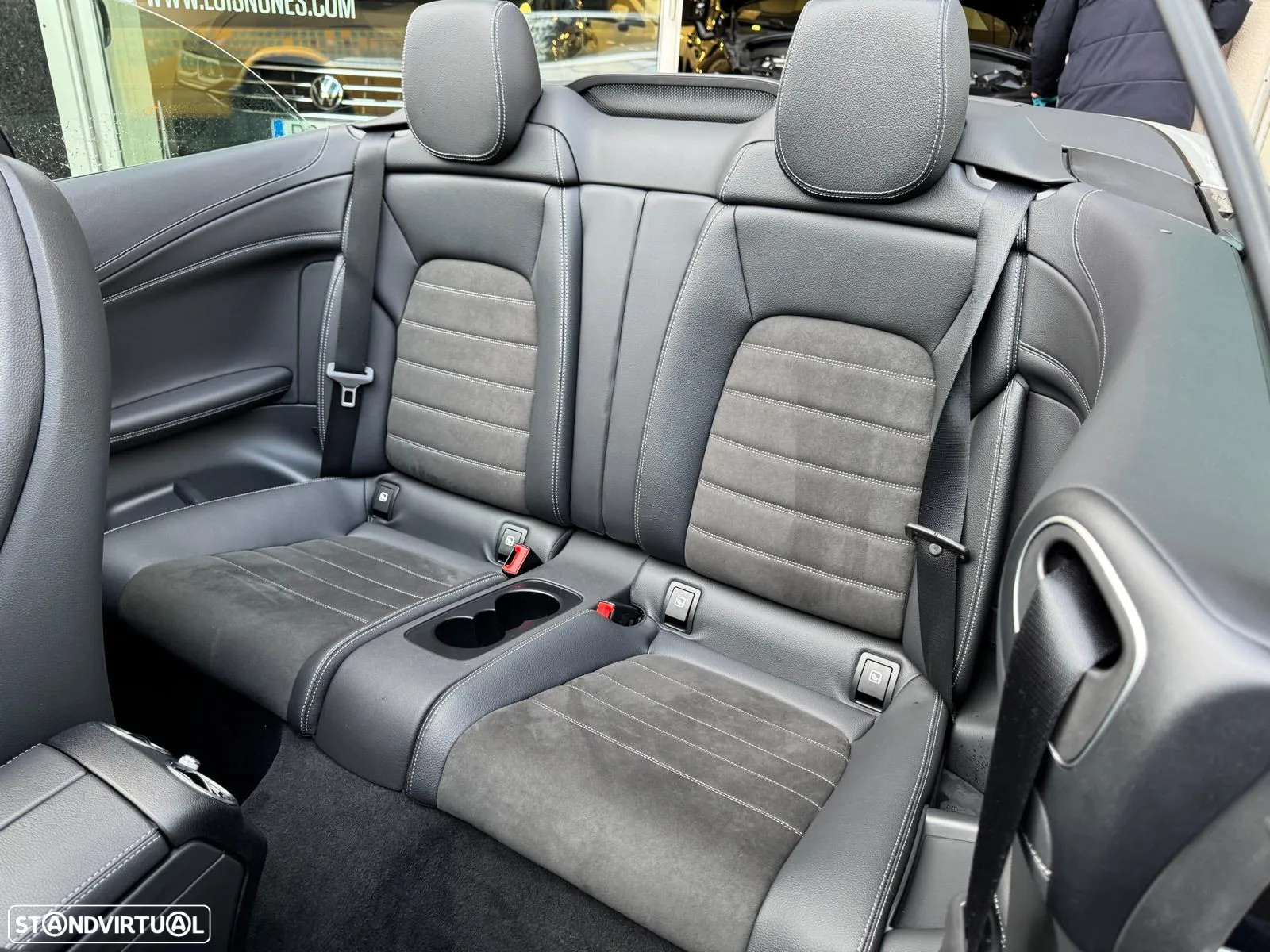 Mercedes-Benz C 180 Coupe 7G-TRONIC AMG Line - 44