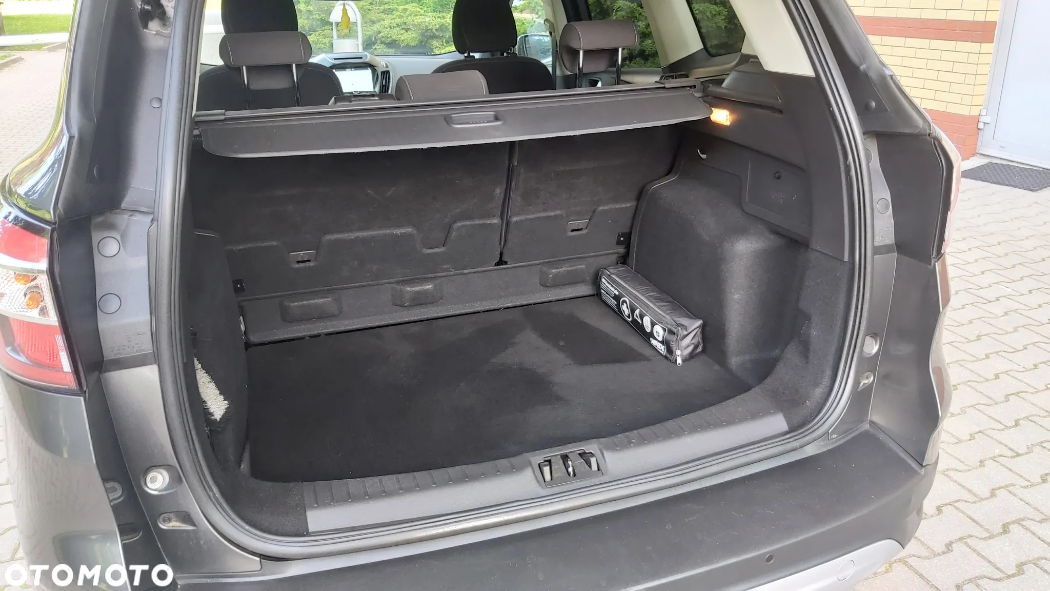 Ford Kuga - 25