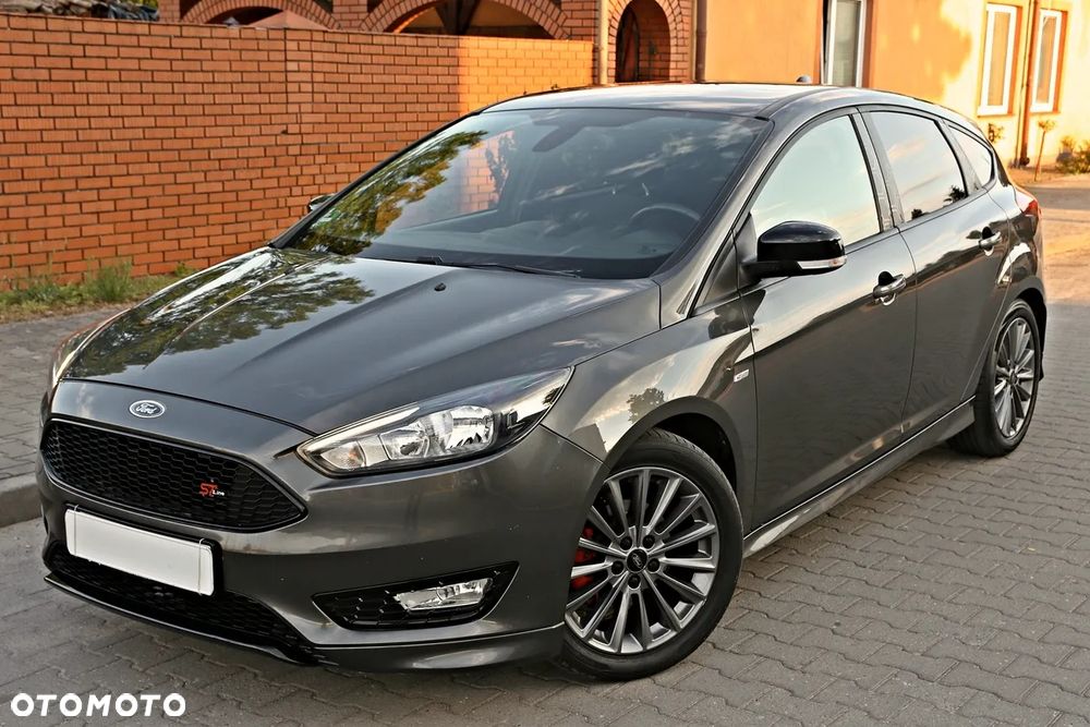 Ford Focus 1.0 EcoBoost Start-Stopp-System ST-LINE X - 11
