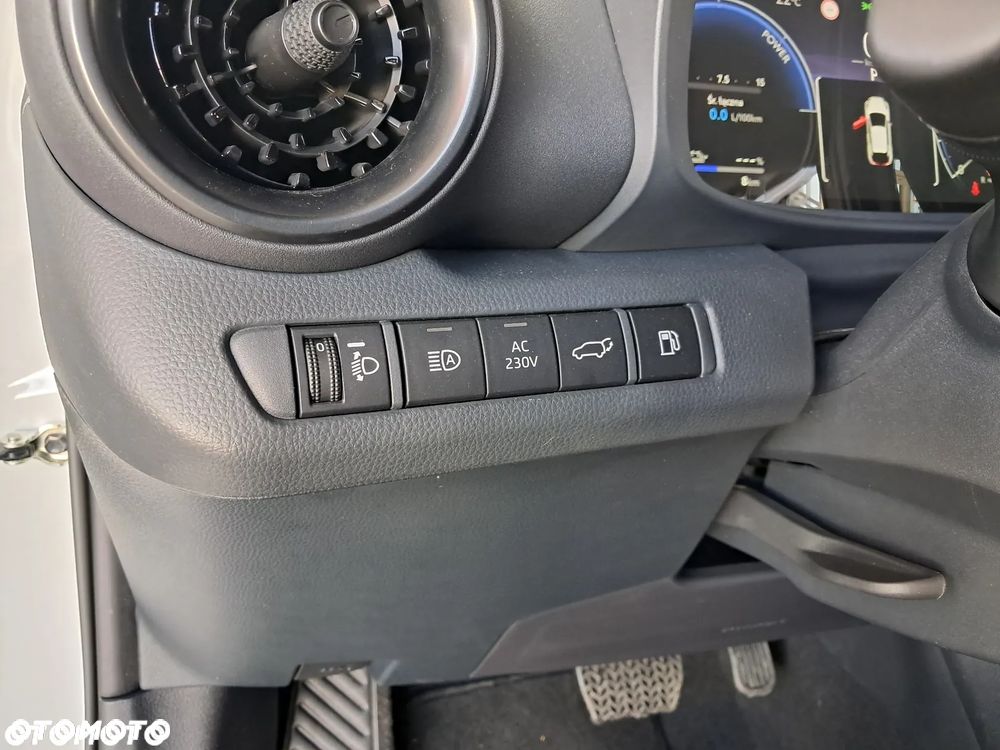 Toyota C-HR 2.0 PHEV Dynamic Force Executive - 17