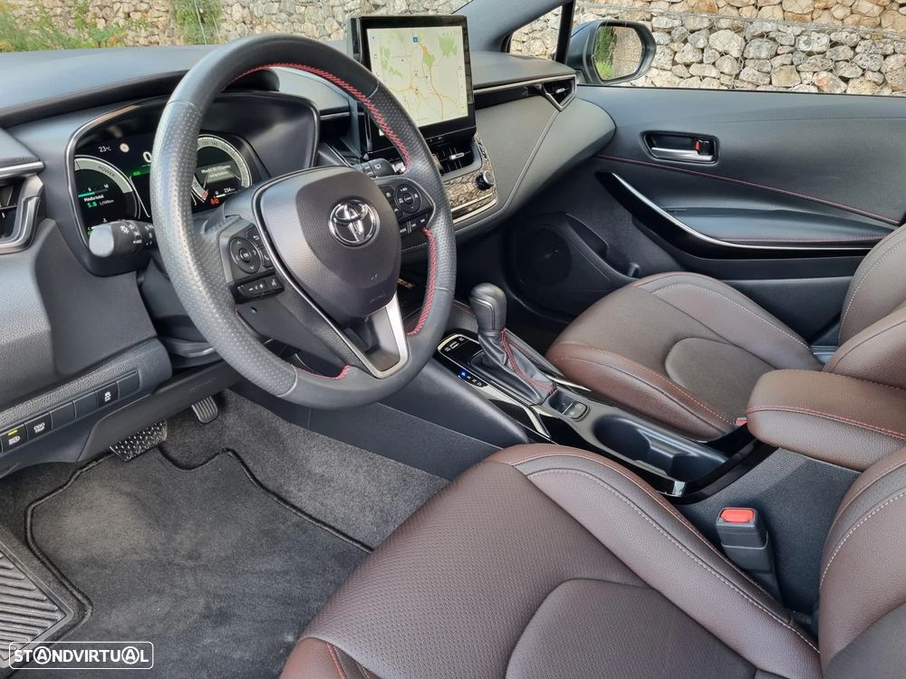 Toyota Corolla 1.8 Hybrid GR-Sport - 11