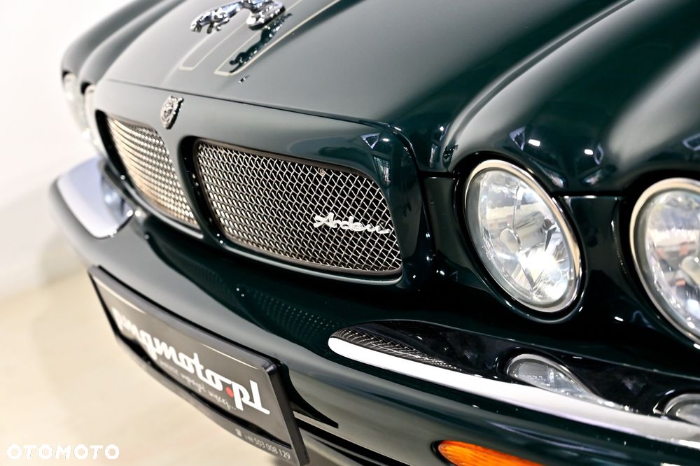 Jaguar XJR Standard - 6