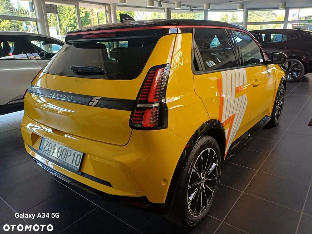 Renault 5 52kWh Comfort Range Iconic Cinq - 5