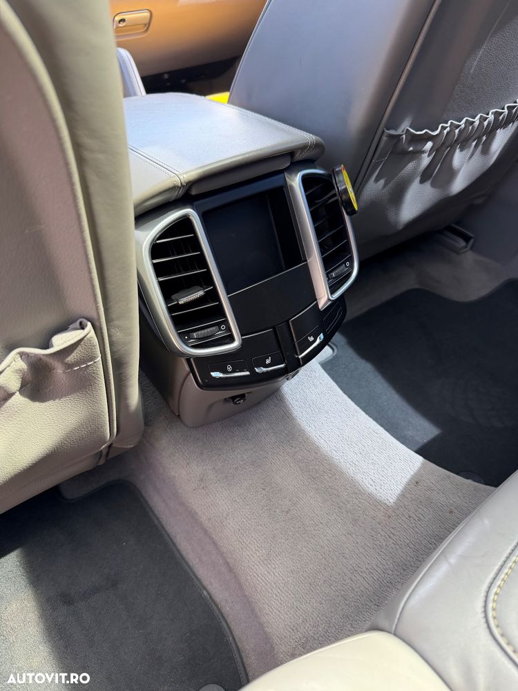 Porsche Cayenne S Tiptronic S - 15