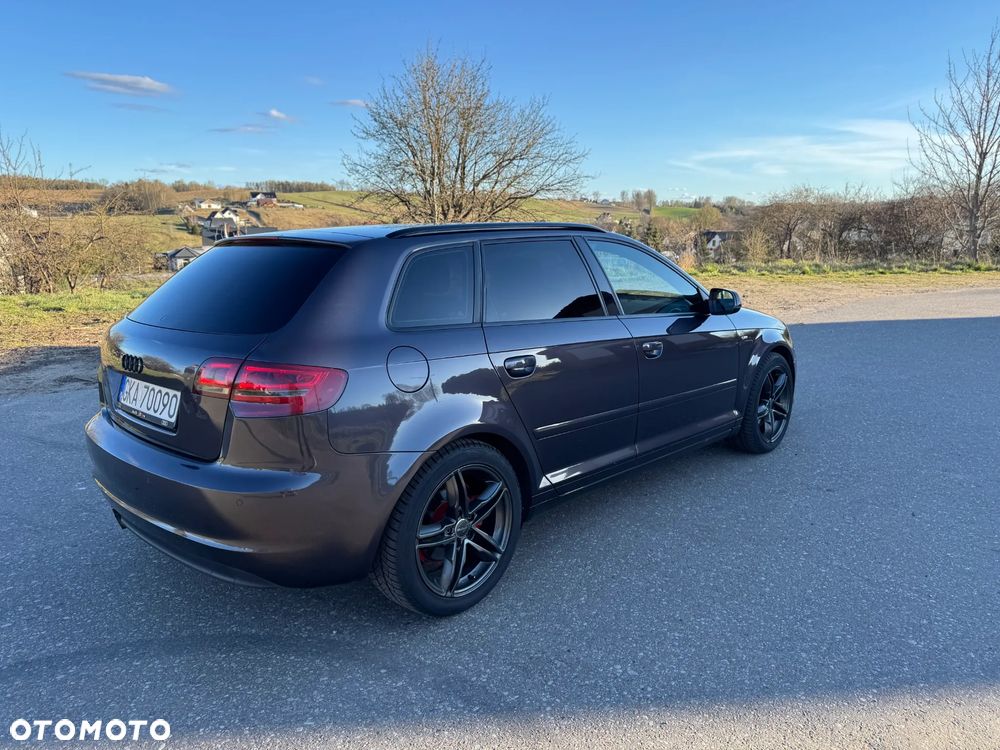 Audi A3 Sportback 2.0 TDI DPF quattro S line Sportpaket - 12
