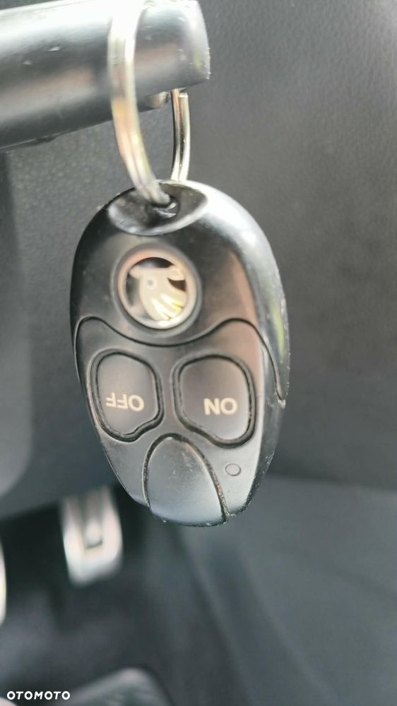 Skoda Octavia 2.0 TDI RS DSG - 19