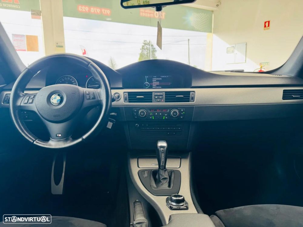 BMW 320 d Aut. M Sport Edition - 33