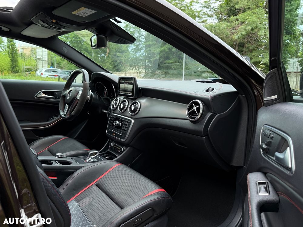 Mercedes-Benz GLA AMG 45 4Matic AMG Speedshift 7G-DCT - 8