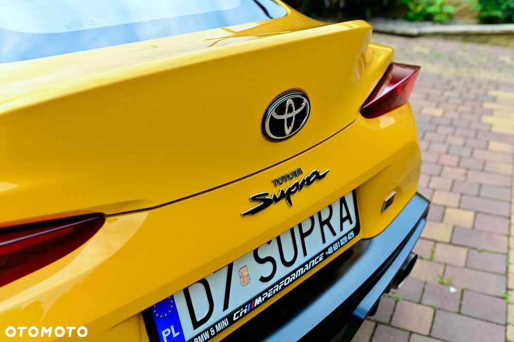 Toyota Supra 3.0 Turbo - 10