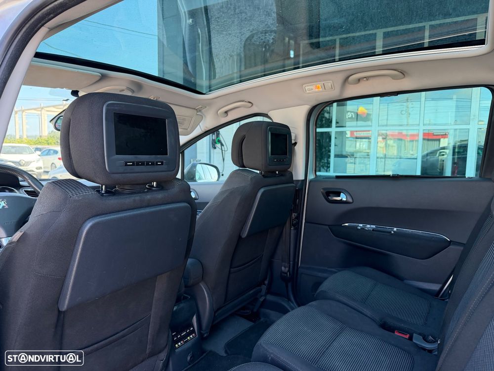 Peugeot 5008 HDI 150 Allure - 13