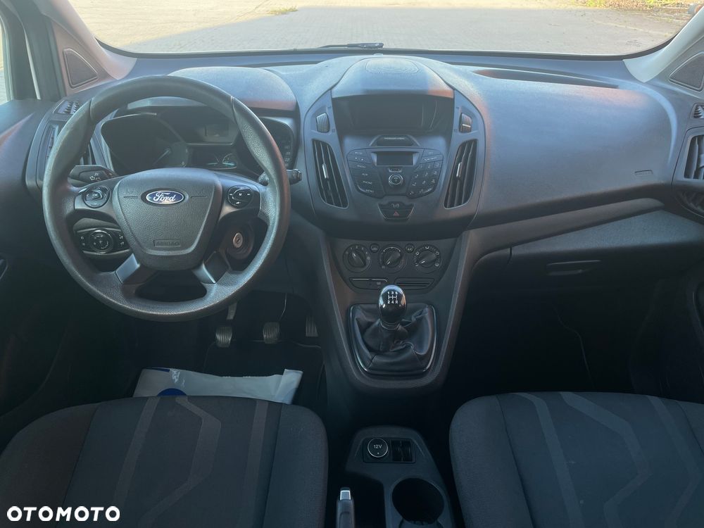 Ford Transit Connect - 11